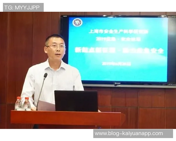 彭啸谈与日本比赛的教训与经验期待新起点助力中国足球发展